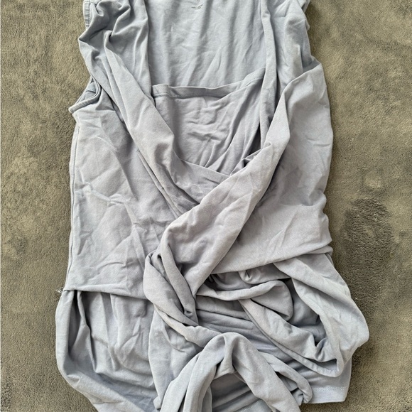 Seraphine skin to skin sleeveless top in blue size M - Picture 3 of 3